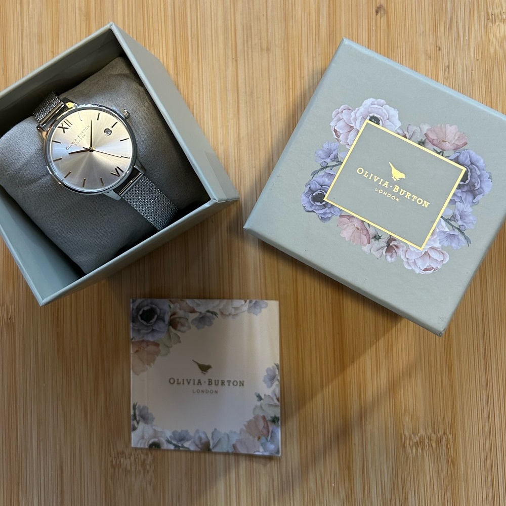 Olivia Watch With 34mm Silver SunRay Face With Silver MeshBracelet - Picture 5 of 9
